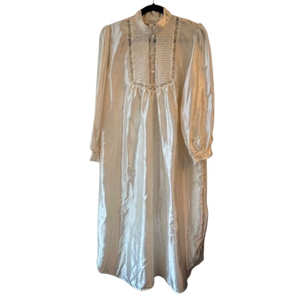 Vintage Vanity Fair 70's Nightgown Dress Sz S Satin Lace Victorian Grandmacore P